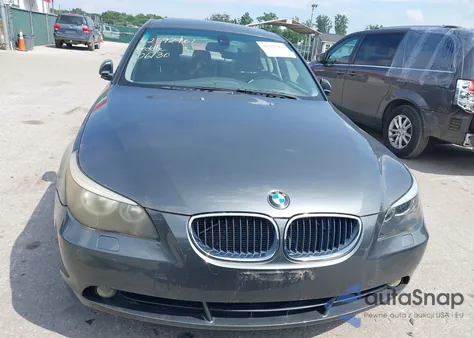 2006 BMW 525 Xi из США, поврежденный, VIN WBANF33596CB86058